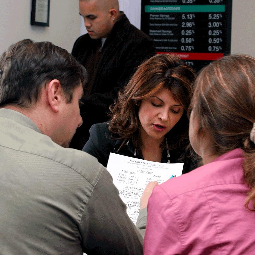 couple getting assistance with tax filings